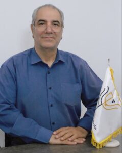 حمید اسدی – روانشناس بالینی، زوج درمانگر و روان‌درمانگر کلینیک شیوا