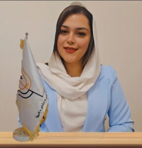 آتنا نوبخت درمانگر فردی و مشاوره پیش از ازدواج با رویکرد هیجان مدار در کلینیک شیوا